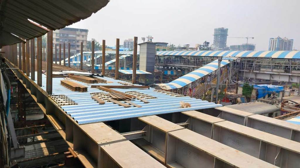 new foot over bridge at thane station