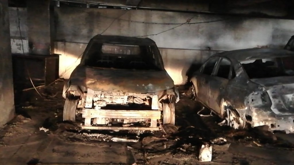 16 four wheelers and two two wheelers got burnt due to a huge fire in the parking lot of the Municipal Corporation