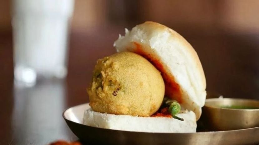 bad effects of eating vada pav on health 