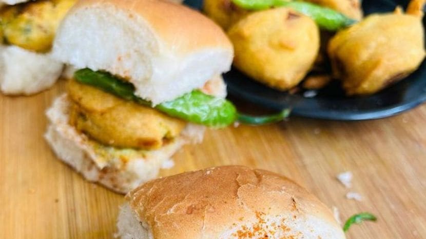 bad effects of eating vada pav on health 