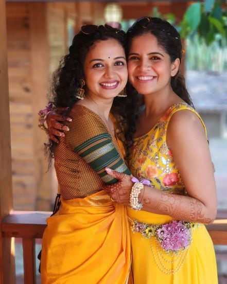 Amruta Deshmukh Prasad Jawade Haldi ceremony