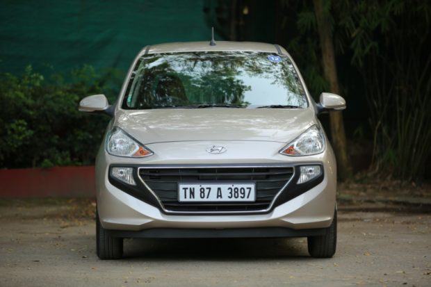 Hyundai Santro: या यादीतील आणखी एक Hyundai मॉडेल Hyundai Santro आहे. या कारचीही चोरी मोठ्या प्रमाणात होते.