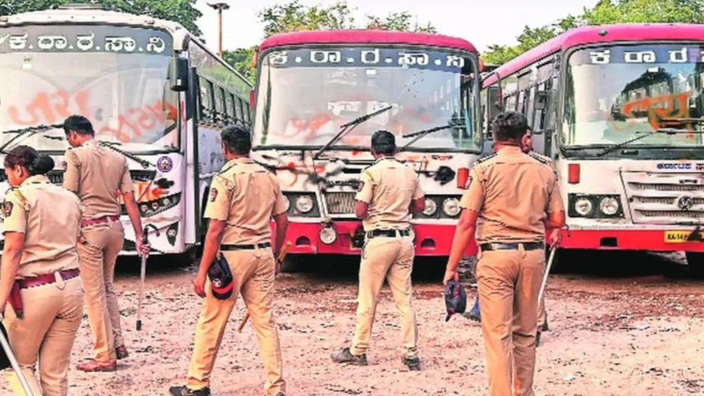 Maharashtra-Karnataka bus service stopped