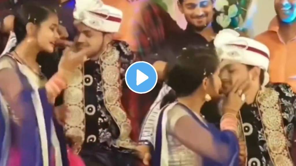 Jija sali kiss video went viral on internet users reacted watch viral kiss video