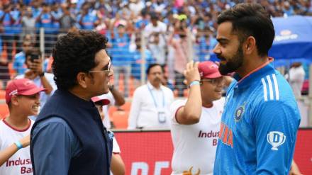 Sachin Tendulkar congratulates Virat Kohli for equaling 49 ODI centuries record