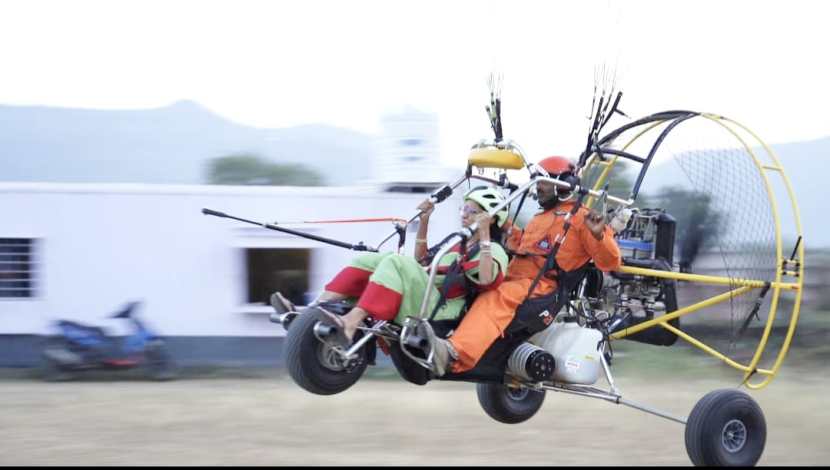 Supriya Sule Did Paramotor Ride in Jejuri