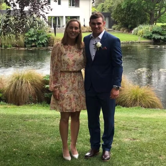 Know About New Zealand Team Cricketers Wife