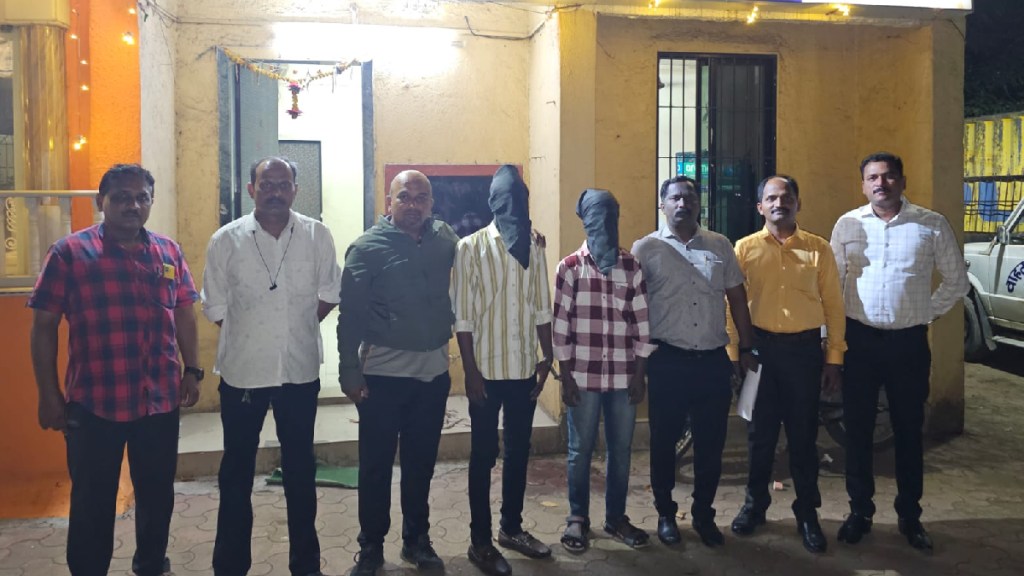 Two persons arrested for creating terror on Phadke Road in Dombivli and robbing a citizen