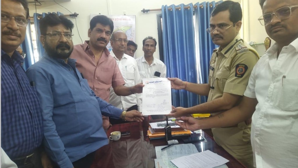 namdevrao jadhav, ncp nagpur, police complaint against namdevrao jadhav