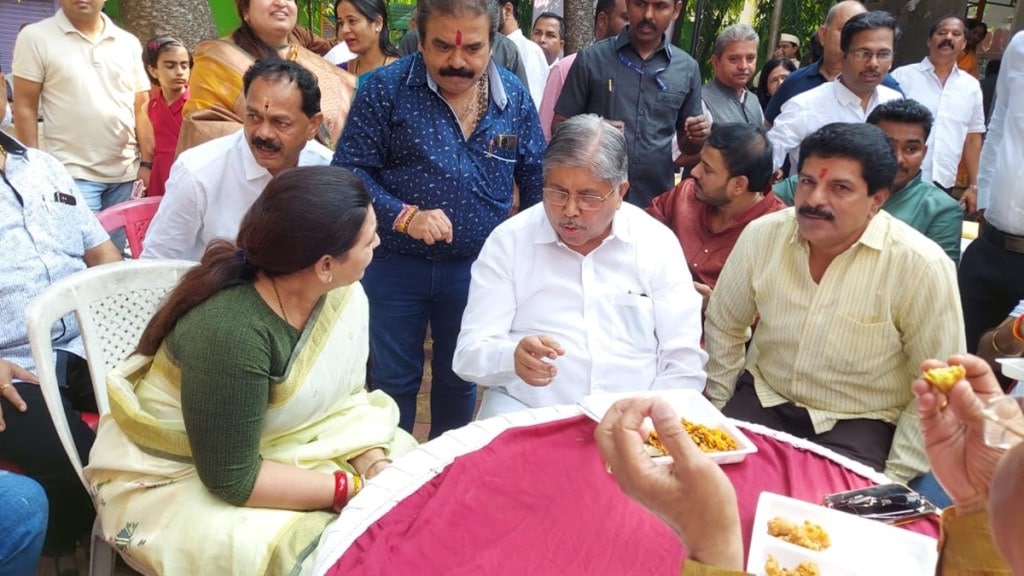 bjp leader chandrakant patil, kothrud former mla chandrakant mokate, chandrakant patil met chandrakant mokate on diwali