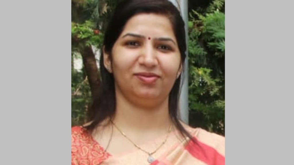 kalyan dombivli municipal commissioner ias dr indurani jakhar