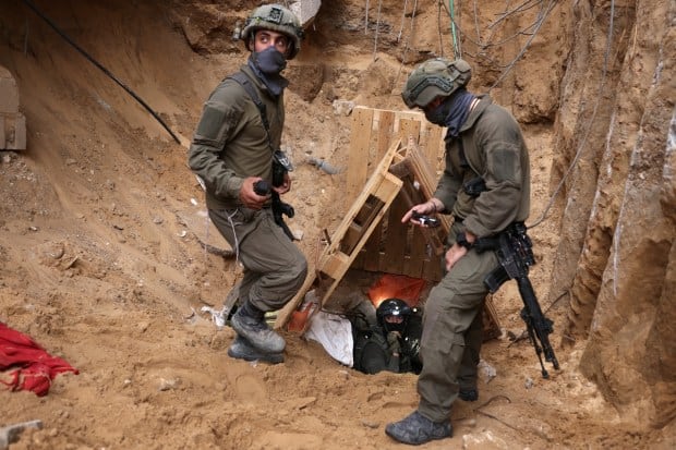 Israeli Military finds narrow tunnel beneath Shifa Hospital!