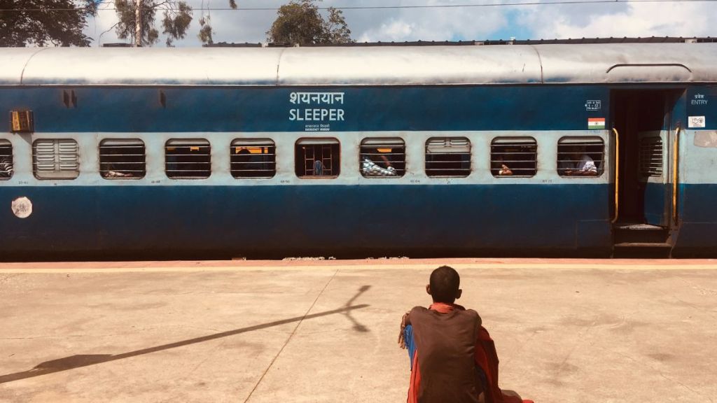 human waste disposal in indian railways train how does the indian railways dispose of waste