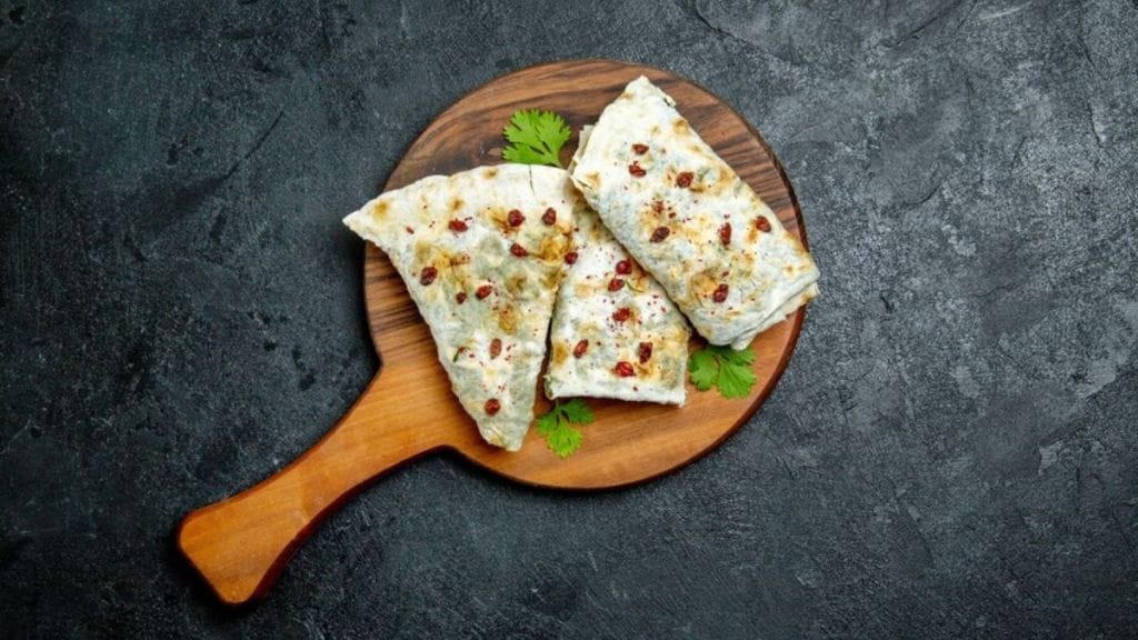 Pizza paratha fusion recipe