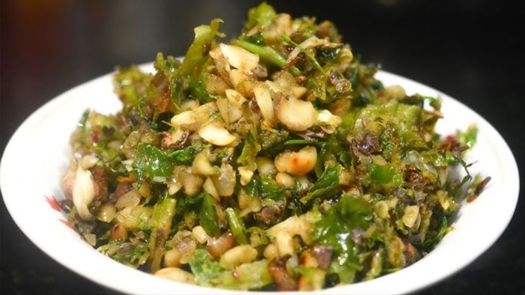 Maharashtrian Green Chilli Thecha recipe