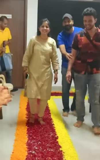 amruta deshmukh and prasad jawade performed wedding rituals