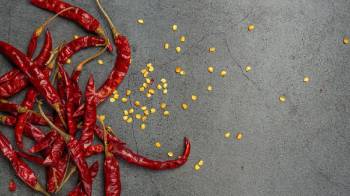 Green Chilli or Red Chilli: Which one is healthier?