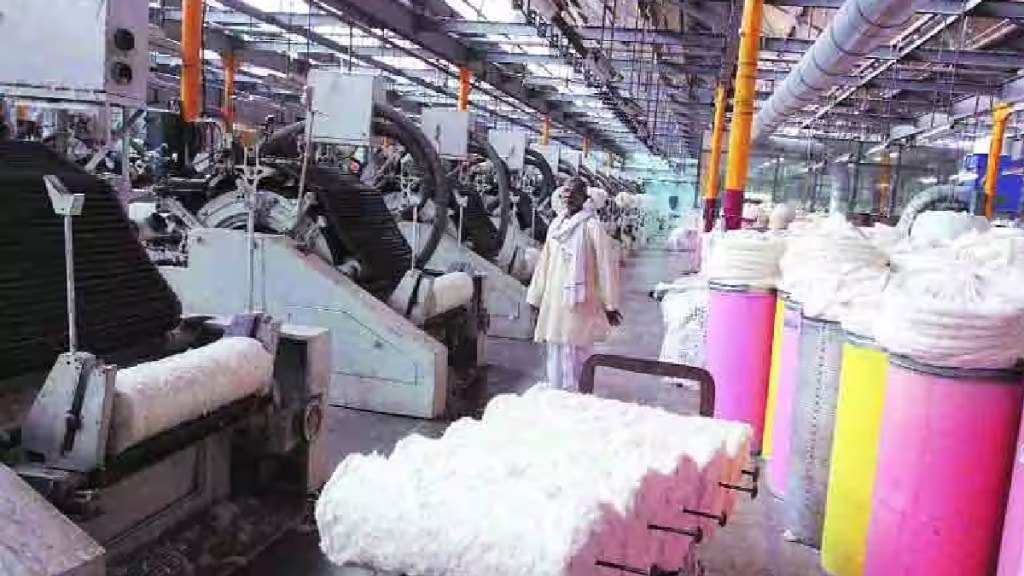 Increasing debt burden of cotton mills on government Mumbai