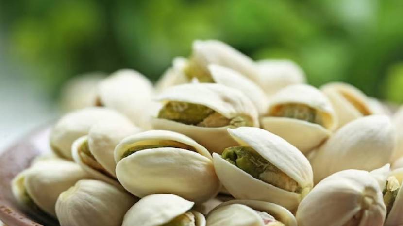  Health Benefits Of Eating A Handful Of Pistachios Daily 