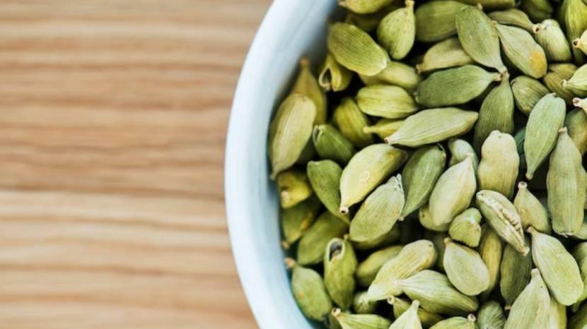 Cardamom Benefits Little Cardamom Will Keep You Fit In Winter Read These Amazing Benefits