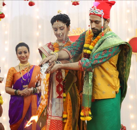 Premachi Goshta Mukta Sagar Wedding