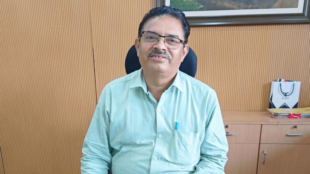 Ravindra Jadhav Malegaon Municipal Commissioner