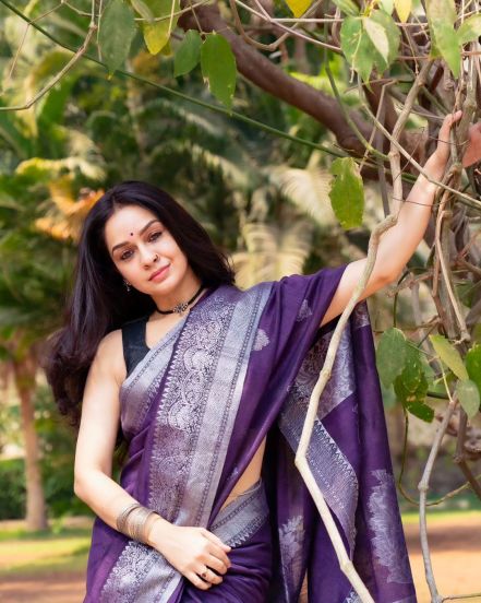 Sukhada Khandkekar Pink Paithani Saree