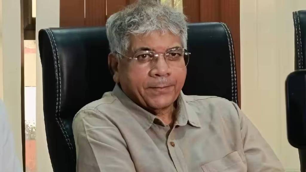 prakash ambedkar letter to kharge sharad pawar and uddhav thackeray to unite for defeat of bjp