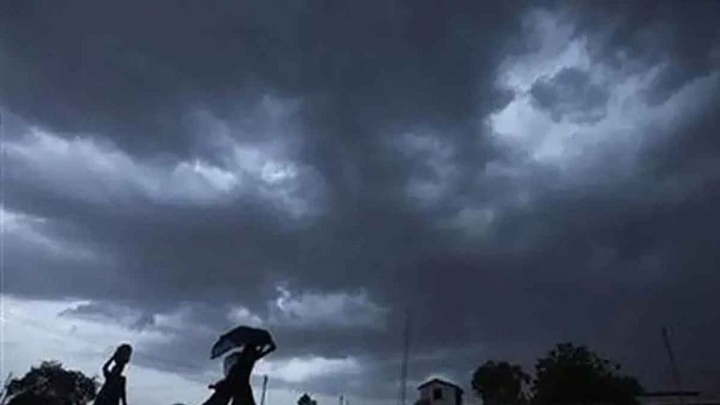 imd predicts cloudy weather in mumbai