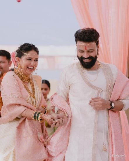 gautami deshpande and swanand tendulkar marriage