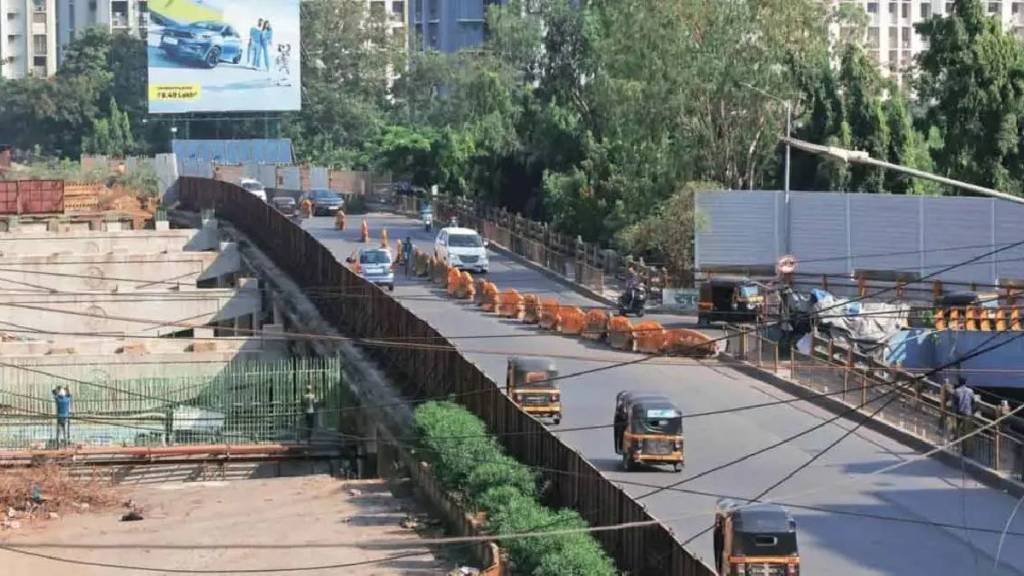 western railway, Gokhale flyover, local train services