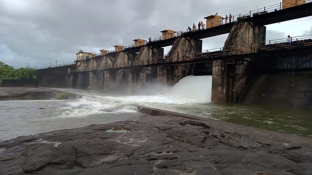 pune, water shortage, dam storage