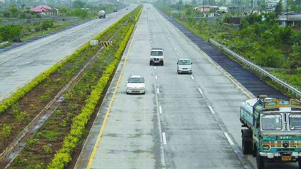 Mumbai Pune Expressway, two hour, traffic block, Thursday