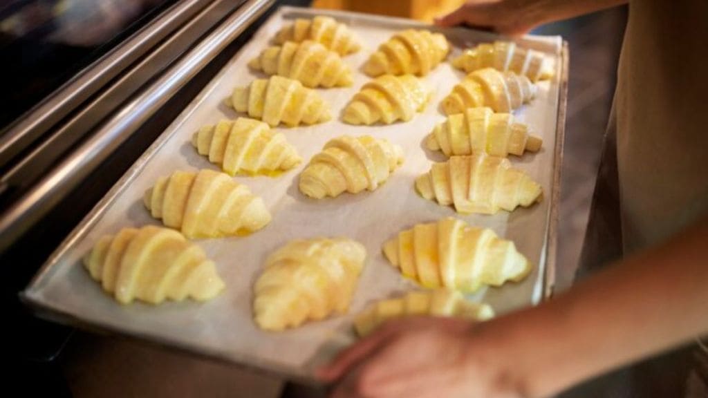 viral video of baking food time-lapse