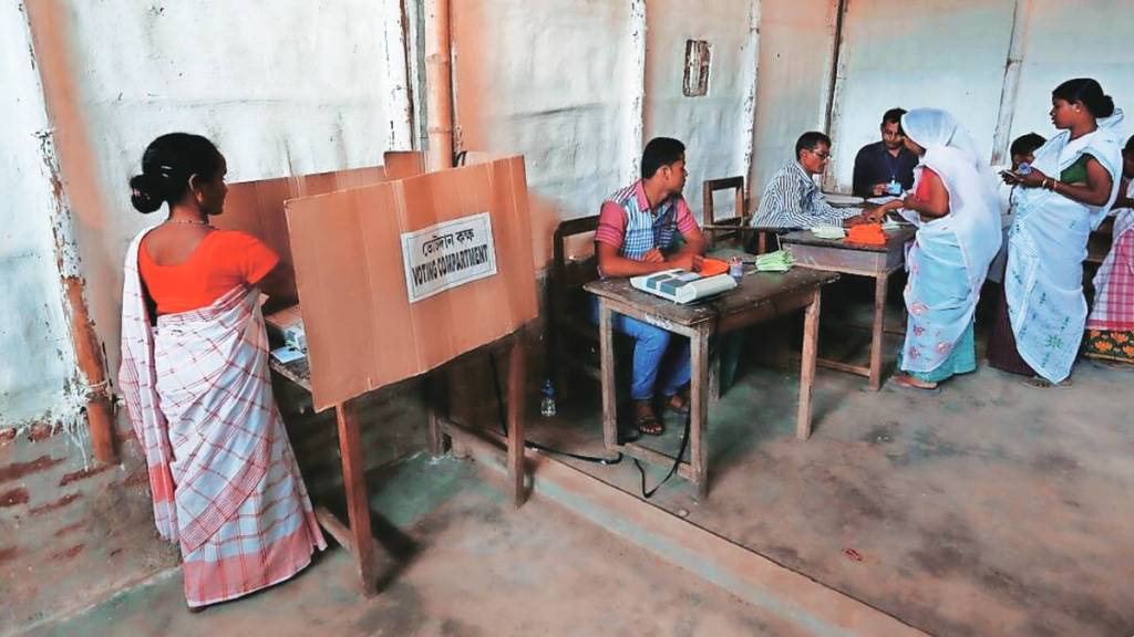 live recording at 50000 polling booths in maharashtra during lok sabha election