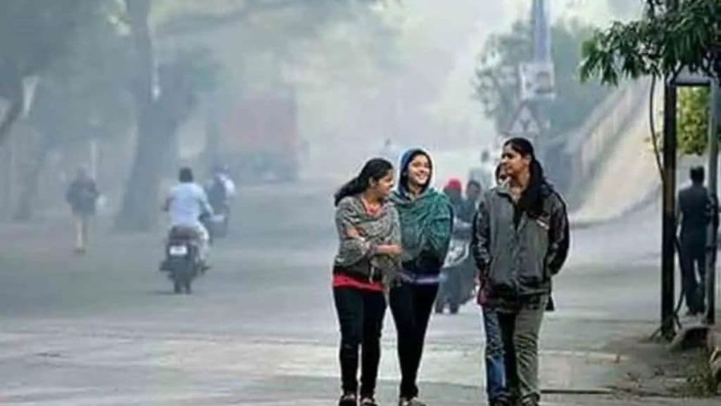 minimum temperature in Mumbai is likely to drop by 2 to 3 degrees Celsius