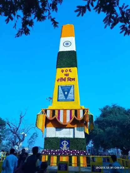 huge crowd of Ambedkar followers to salute the Bhima Koregaon Vijaystambha