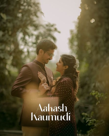 Kaumudi Walokar Aakash Chowkase Engagement