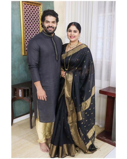 Makar Sankranti 2024 Black Saree Look