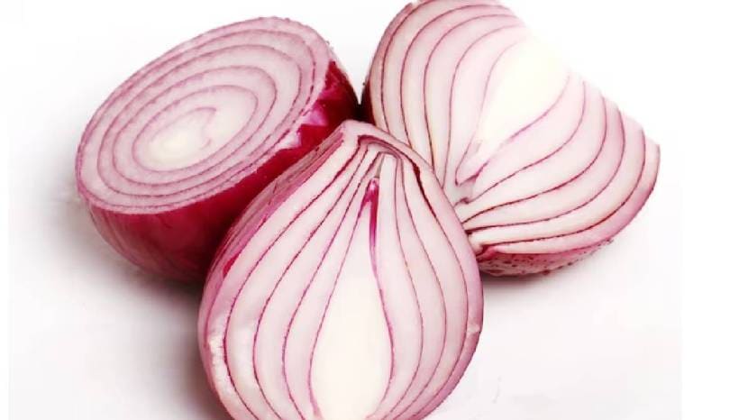 Benefits Of Consuming Raw Onion