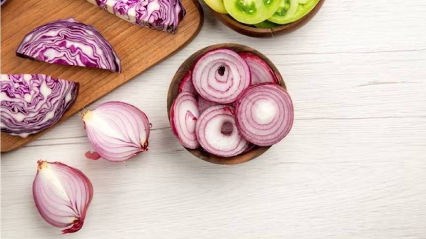 Benefits Of Consuming Raw Onion