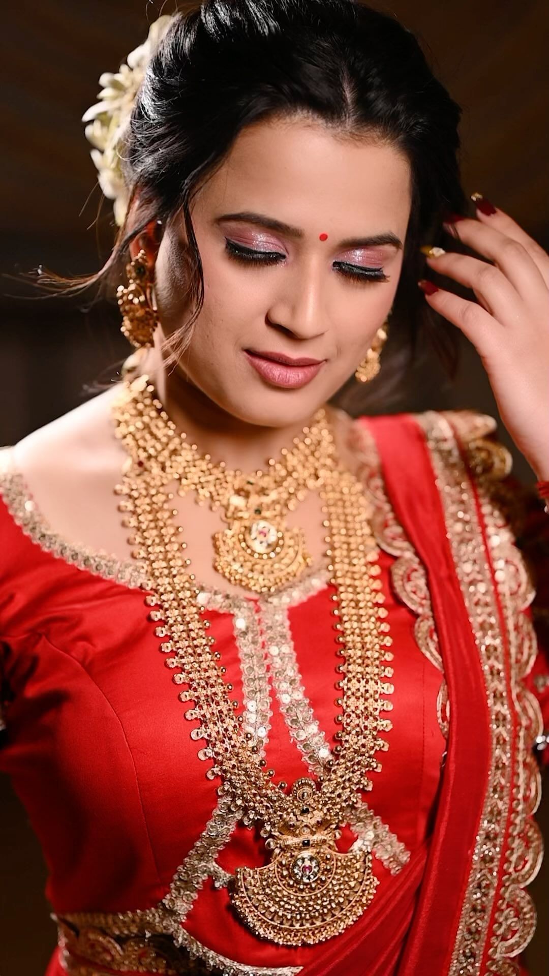 Choti Diwali 2023: 15 heavy jewellery worn by Ankita Lokhande | Times of  India