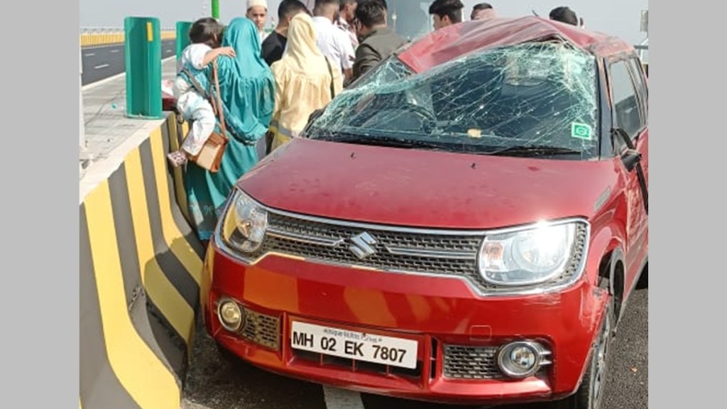 uran atal setu accident marathi news, accident on atal setu marathi news