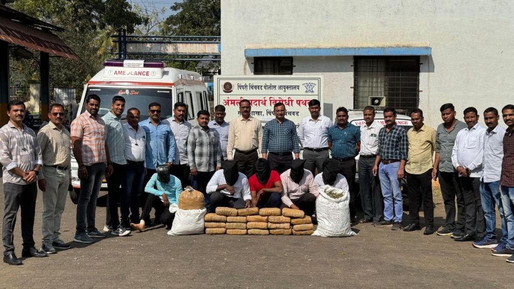 Gang arrested for selling ganja from ambulance