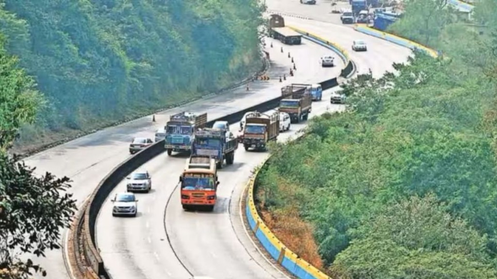 Traffic block Mumbai-Pune Expressway Thursday mumbai