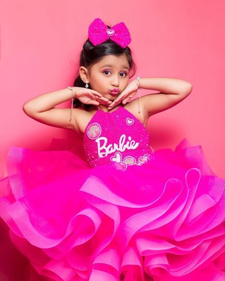 myra-vaikul-barbie-photoshoot 