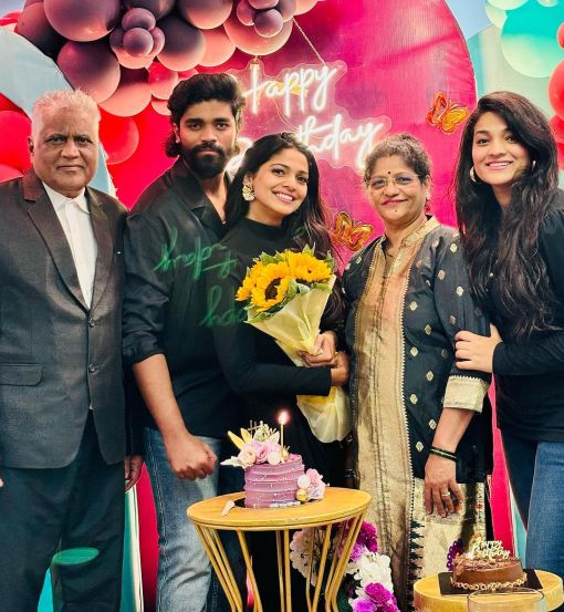 pooja-sawant-birthday-celebrations