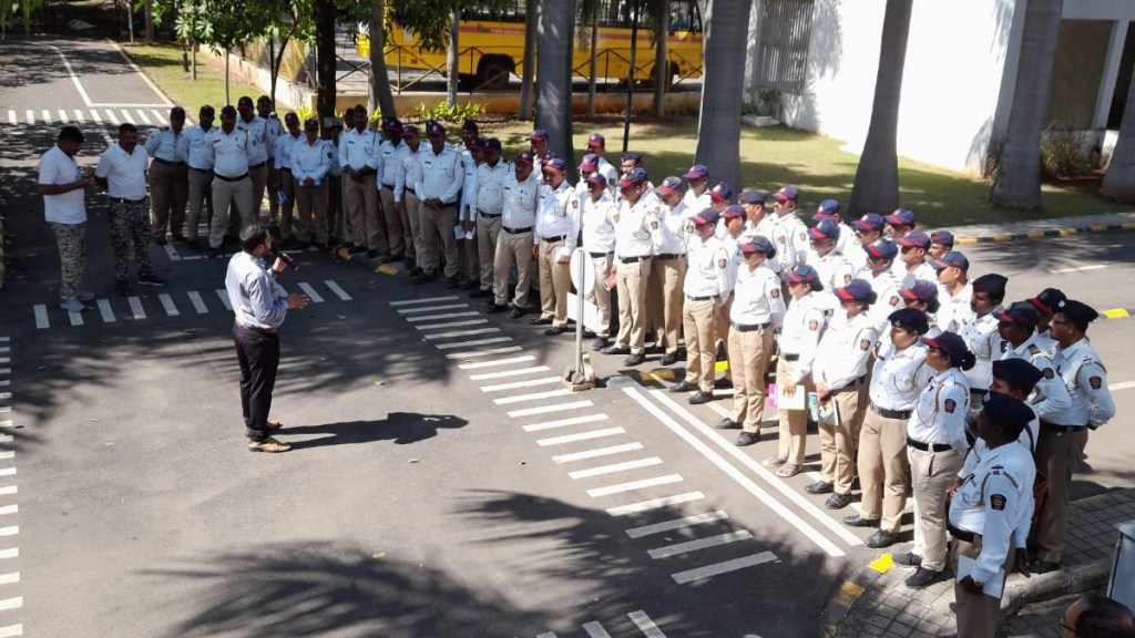 nashik criminal investigation department maharashtra police road safety training