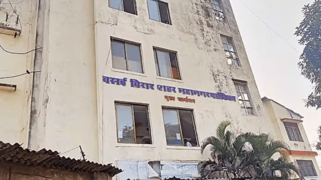 122 crore embezzlement case contractors Vasai Virar Municipal Corporation stalled last 5 years