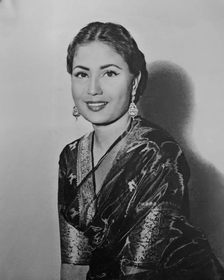 Meena kumari